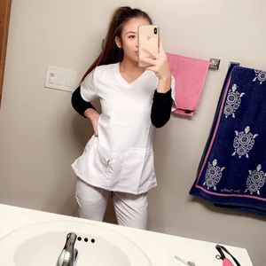 Meet your Posher, Madison